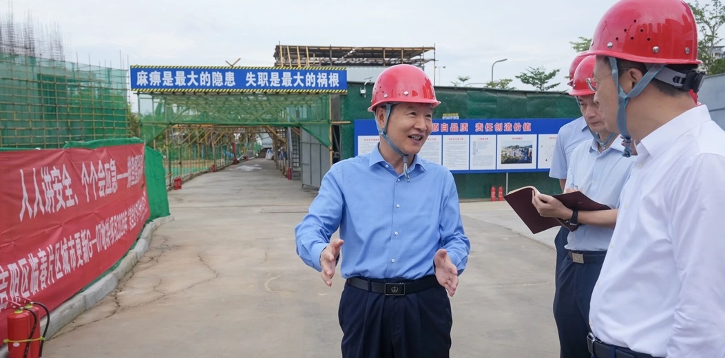 刘小明在三亚调研经济社会发展并督导树立和践行正确政绩观学习教育开展情况